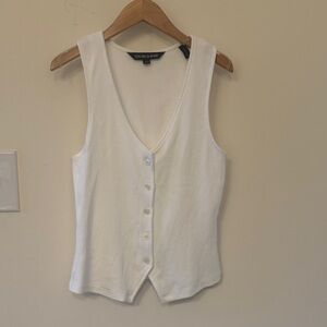 Hoorne Button-Down Tank Top